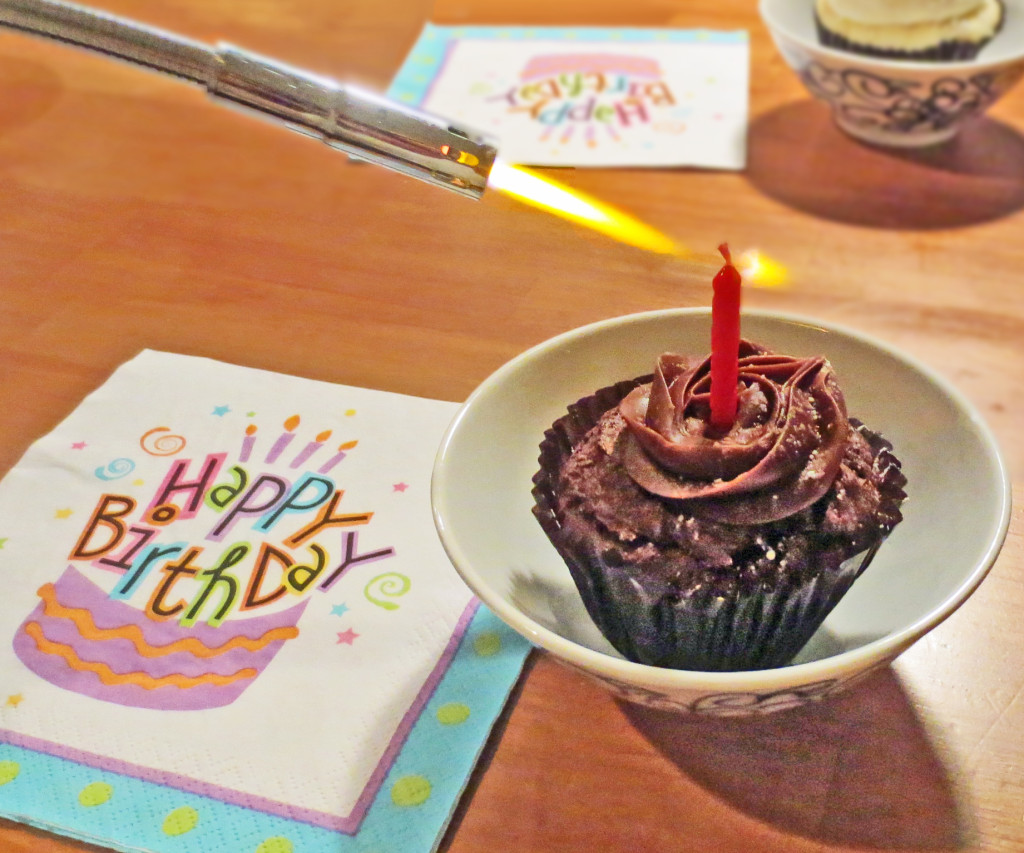 birthday cupcake